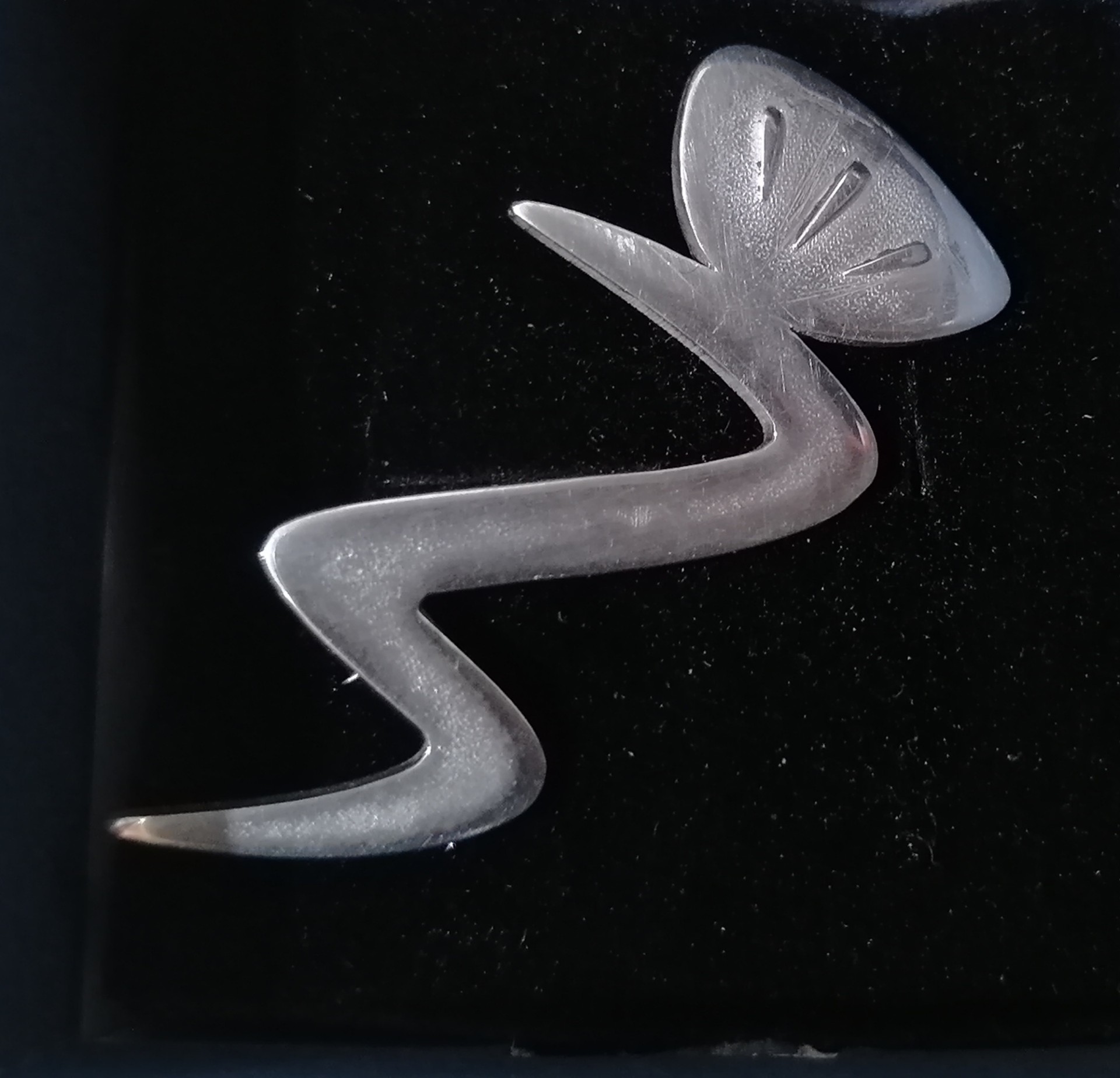 Exclusive Thistle Pin Badge Hallmarked Silver 925 Hand Produced in Scotland