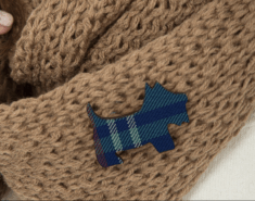 Scottie Dog Brooch Tartan