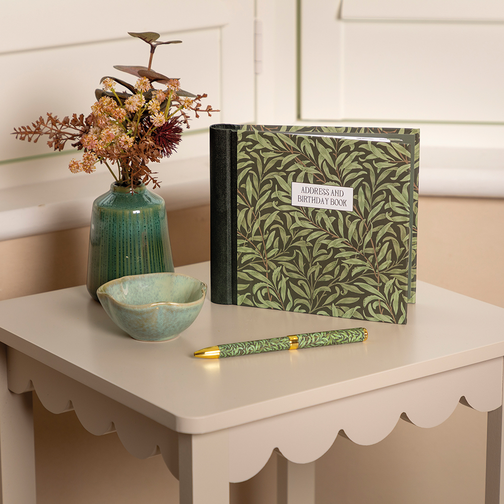 William Morris - WR Address and Birthday Book - Image 3